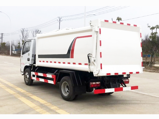 東風(fēng)多利卡側(cè)掛桶式垃圾車